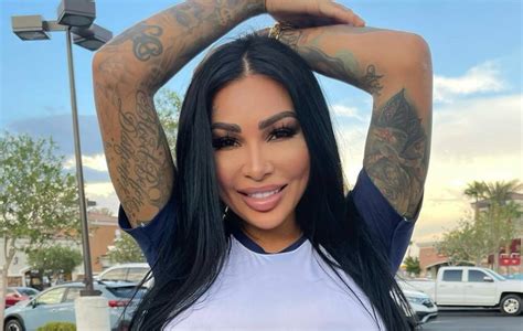 brittanya razavi lesbian porn|Britanya Razavi Lesbian Porn Videos